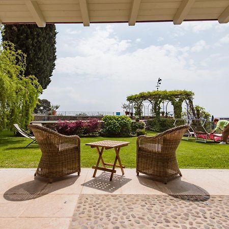 B&B Poggio Caiar คาปริโน เวโรเนเซ ภายนอก รูปภาพ