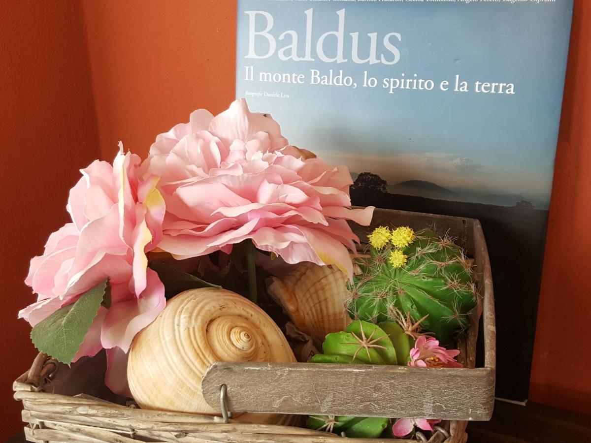 B&B Poggio Caiar คาปริโน เวโรเนเซ ภายนอก รูปภาพ