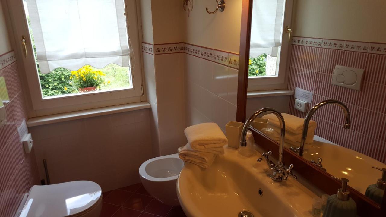 B&B Poggio Caiar คาปริโน เวโรเนเซ ห้อง รูปภาพ