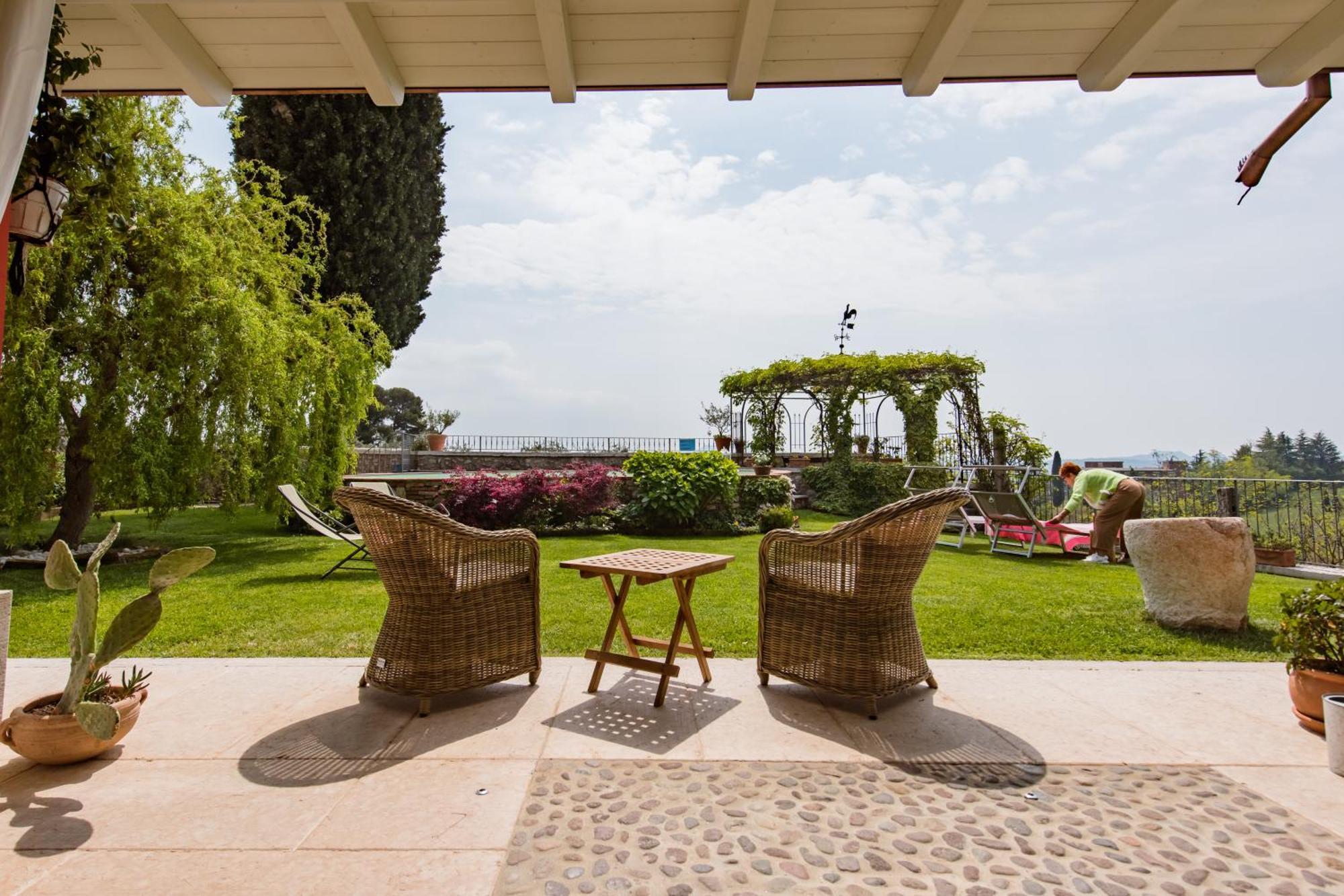 B&B Poggio Caiar คาปริโน เวโรเนเซ ภายนอก รูปภาพ